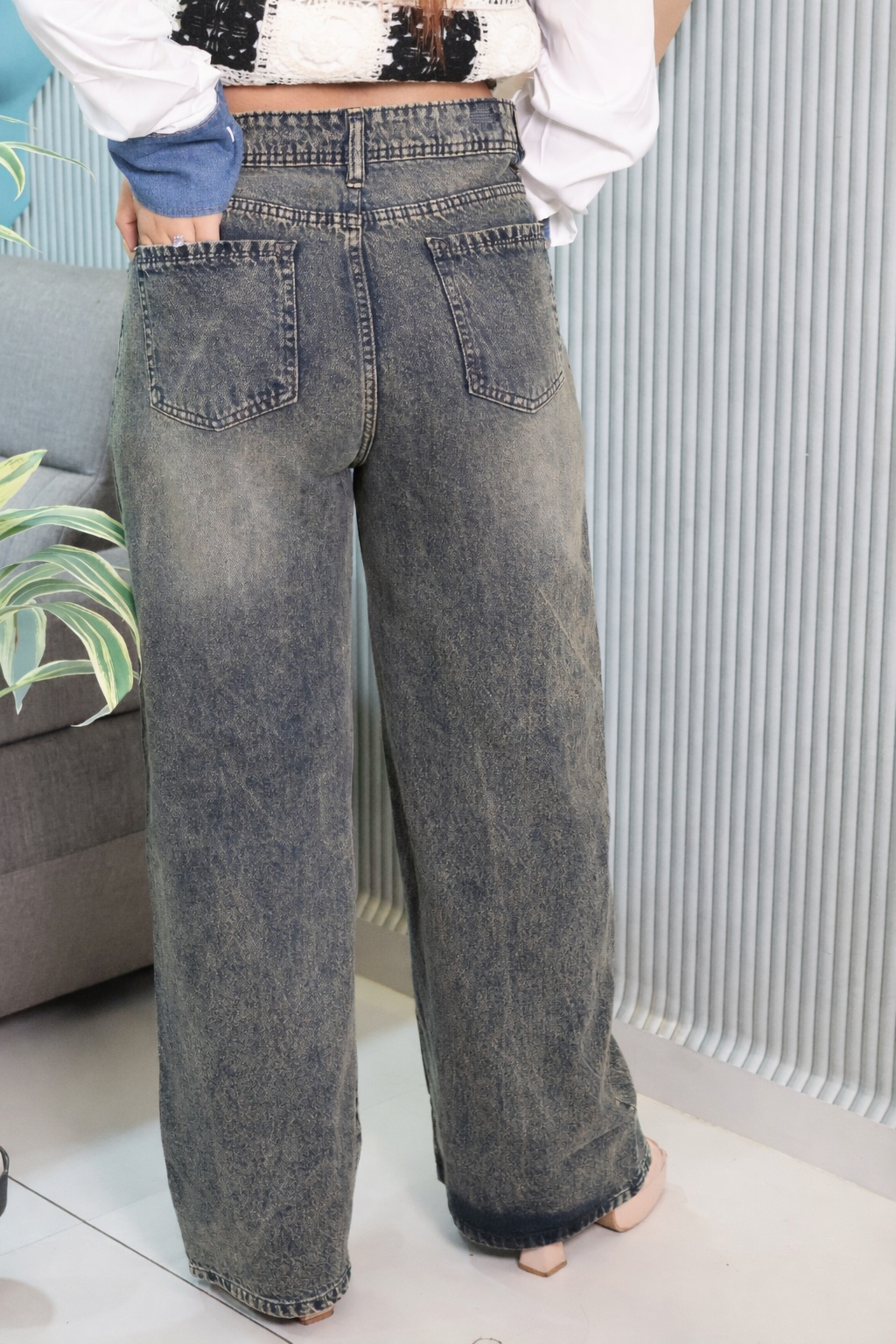 Relaxed Straight Fit Denim – Washed Black (Non-Stretch)