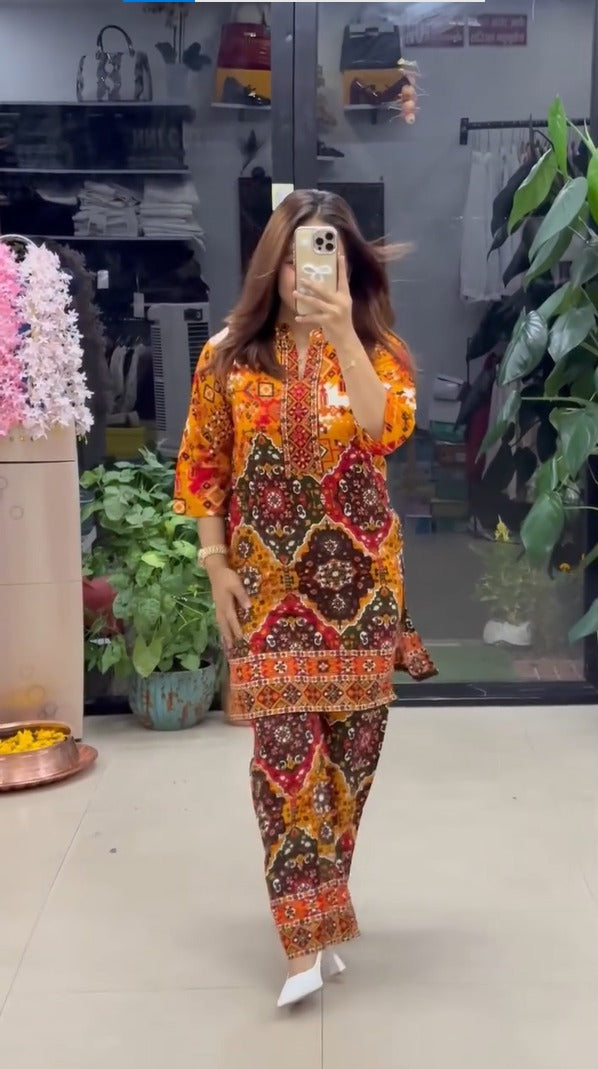 Premium Ethnic Printed Kurta Pant Set